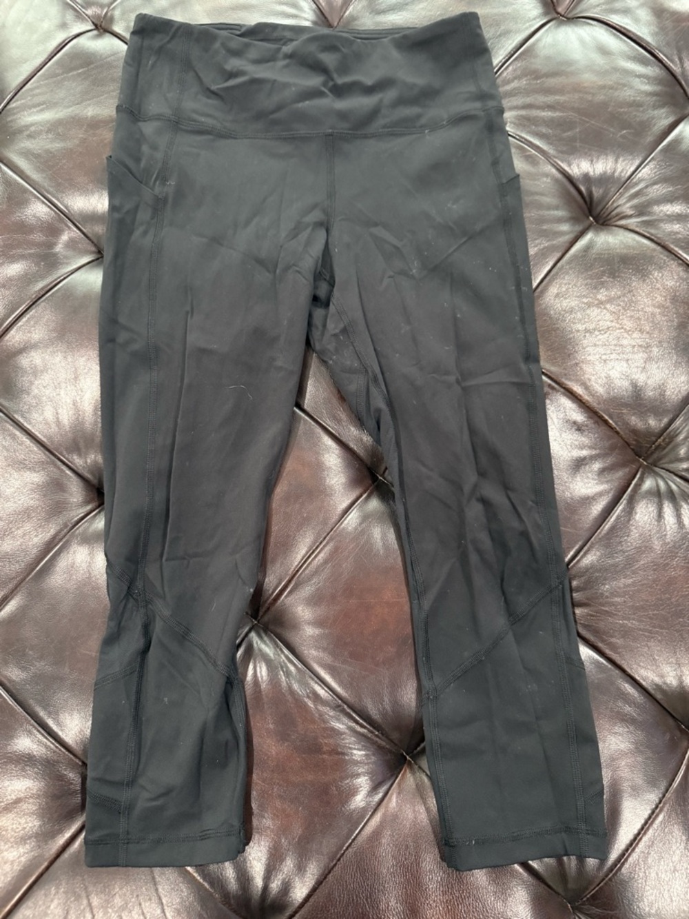 lululemon athletica Black Capri Performance Leggings